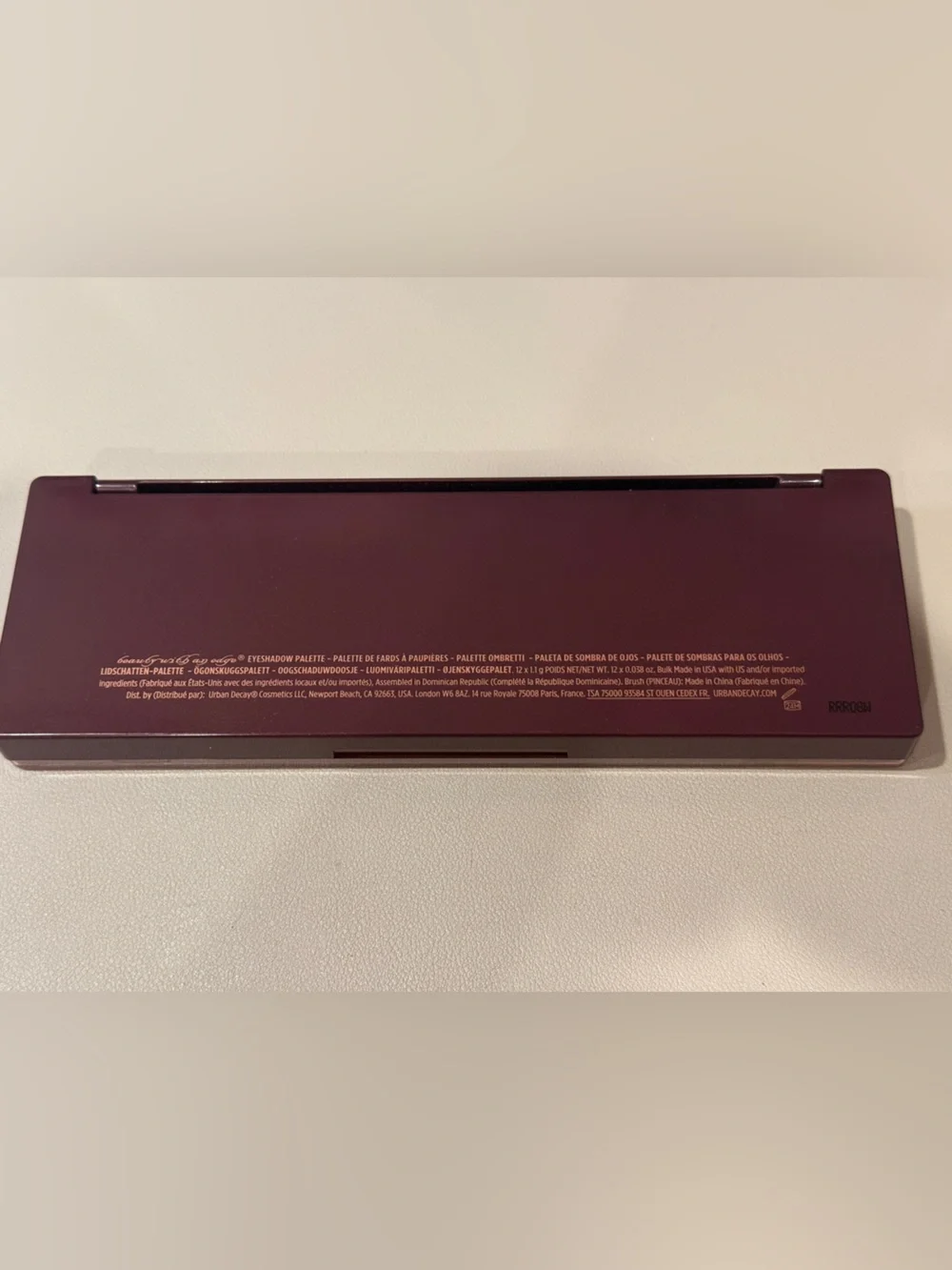 Urban Decay Naked Cherry Eyeshadow Palette - Cherry, Berry, Rose Tones